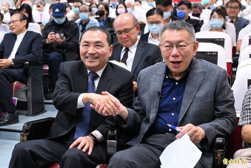 名嘴黃智賢昨發文指稱「柯文哲藉藍白合壯大,吸乾國民黨」,她質疑「國民黨勸不聽,寧願以自身血肉餵養柯文哲的壯大」,並要國民黨「不要跟鬼拿藥單」,否則「亡黨之禍,已經迫在眼前」。(資料照) 名嘴黃智賢昨發文指稱「柯文哲藉藍白合壯大,吸乾國民黨」,她質疑「國民黨勸不聽,寧願以自身血肉餵養柯文哲的壯大」,並要國民黨「不要跟鬼拿藥單」,否則「亡黨之禍,已經迫在眼前」。(資料照)