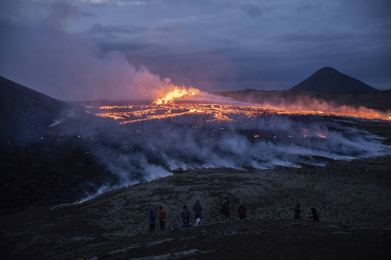 冰岛3天内发生频繁地震，专家示警，未来12个月内恐火山爆发。（美联社资料照）(photo:LTN)