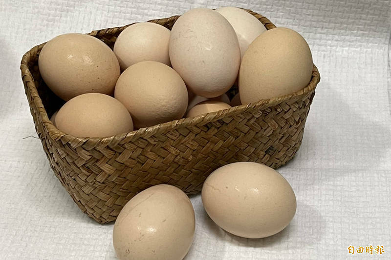 北市蛋商公會今表示，雞蛋批發價11月2日起再調降3元。（資料照）