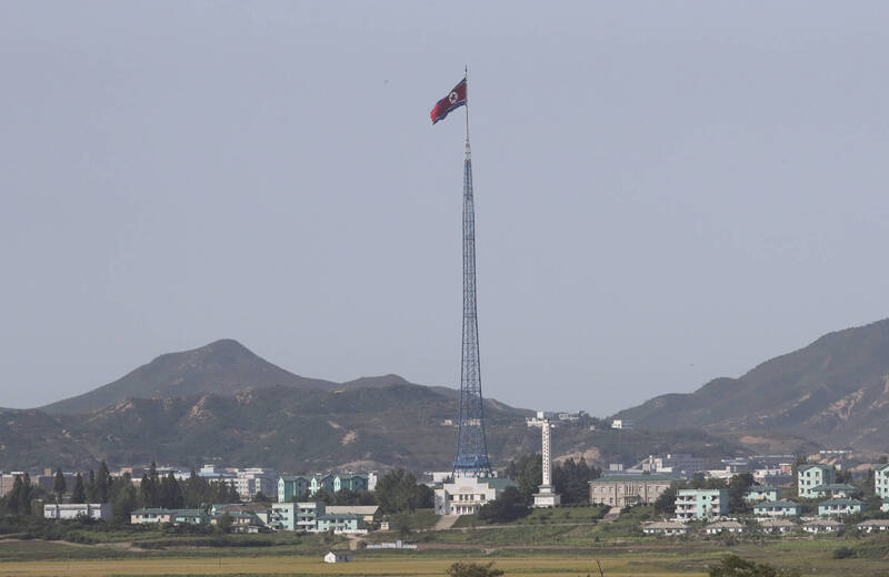 由於國際制裁關係，北韓近期關閉西班牙、非洲多處大使館，預期將關閉12處大使館。（美聯社）