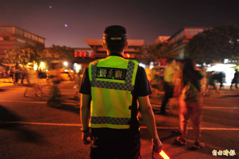 台南一名剛畢業的警員，被副所長命令查詢所內同事個資，他覺得有不當查詢個資疑慮，因此抗命，圖與新聞事件無關。（資料照，記者王捷攝）