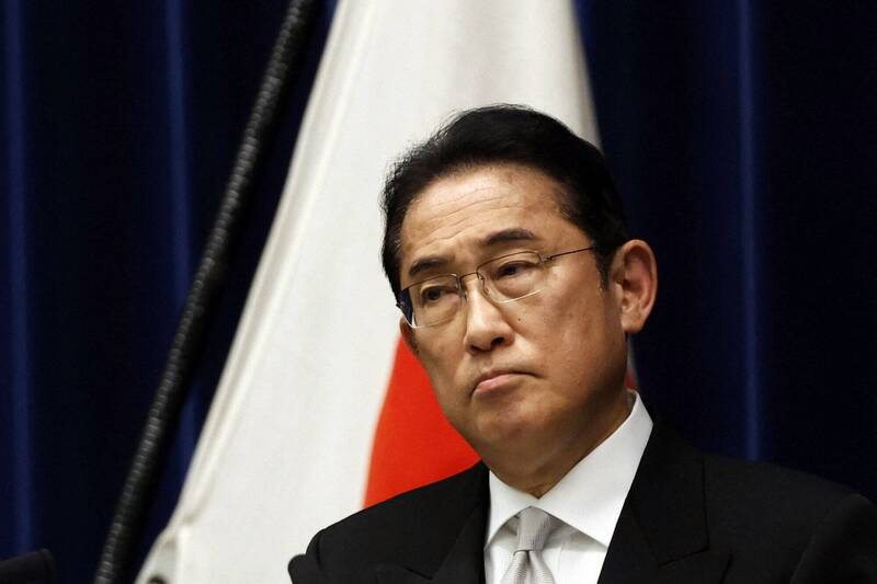 日媒电话民调显示，岸田文雄内阁支持率降至28.3％，创下他2021年上任以来新低。（法新社）(photo:LTN)