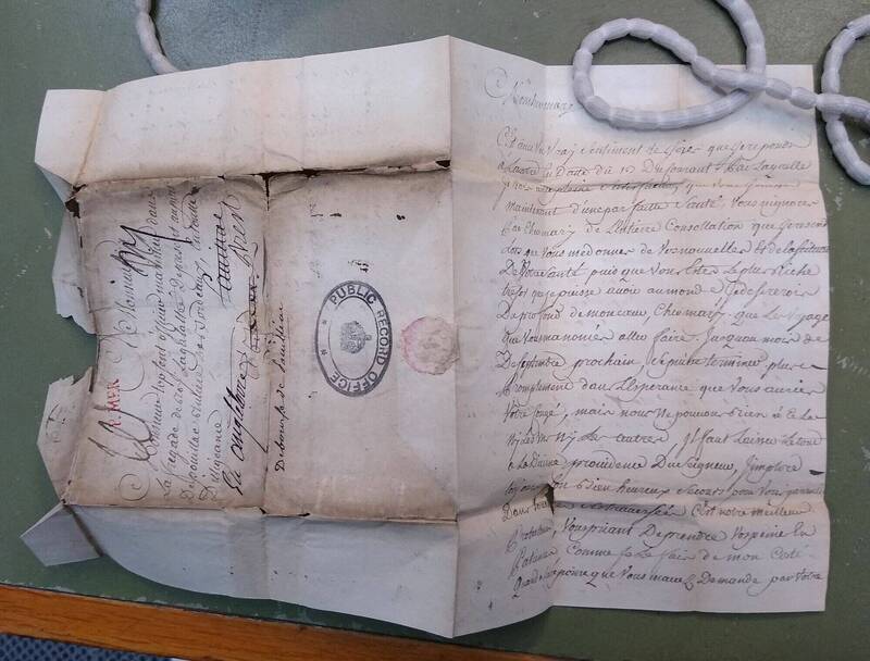 存放在英國國家檔案館的一批18世紀寫給法國海軍官兵的書信，在260多年後首度曝光。（法新社）