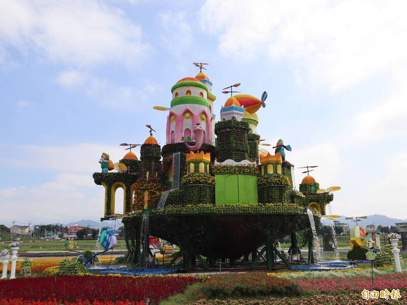 台中國際花毯節及新社花海開幕9天，吸引逾125萬人潮。（記者歐素美攝）