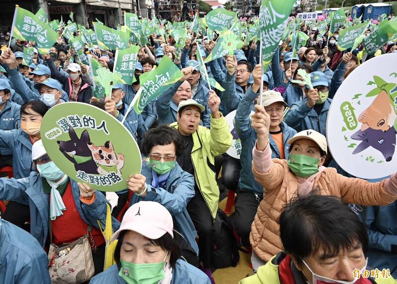 民進黨3日舉辦「賴清德全國暨台北市競總成立大會」,這也是總統蔡英文與賴、蕭首度合體造勢,眾多支持者到場力挺。(記者羅沛德攝) 民進黨3日舉辦「賴清德全國暨台北市競總成立大會」,這也是總統蔡英文與賴、蕭首度合體造勢,眾多支持者到場力挺。(記者羅沛德攝)