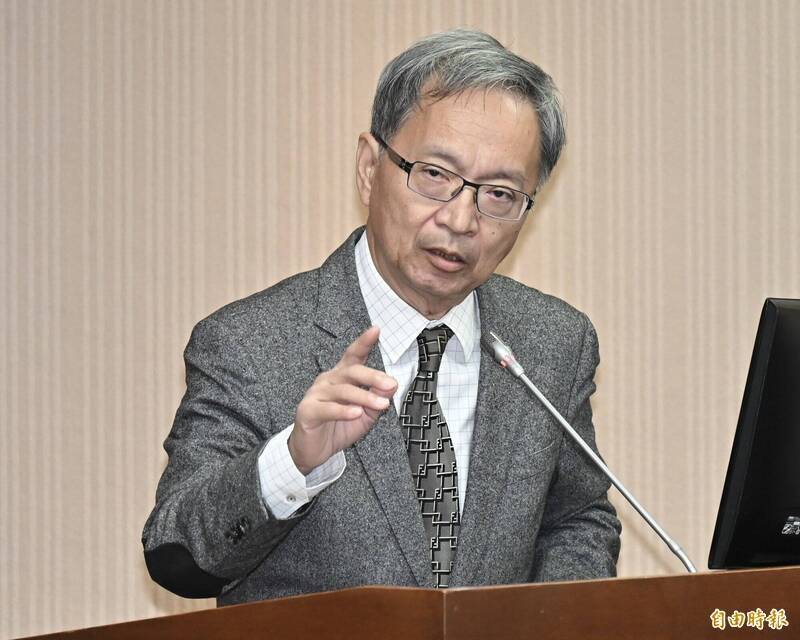 衛福部長薛瑞元直言，侯友宜、趙少康曝光精障者長相與姓名的作法「非常不妥」。（資料照）