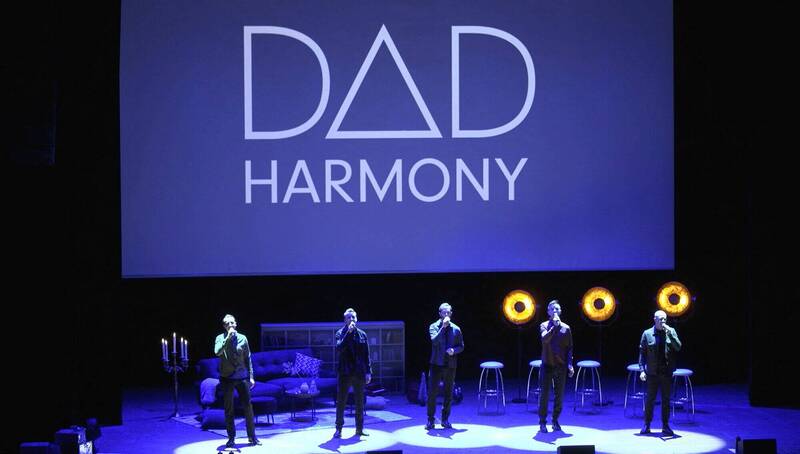 5名瑞典爸爸组成的「老爸和声」1日在诺库平开演唱会。（法新社）(photo:LTN)