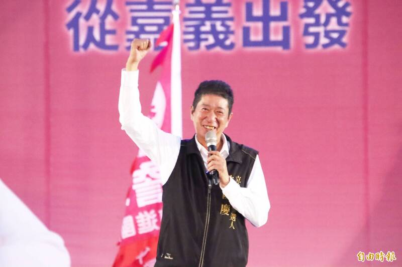 嘉義縣山區「在野大聯盟」無黨籍立委參選人林國慶為侯友宜、詹琬蓁站台。(記者林宜樟攝) 嘉義縣山區「在野大聯盟」無黨籍立委參選人林國慶為侯友宜、詹琬蓁站台。(記者林宜樟攝)