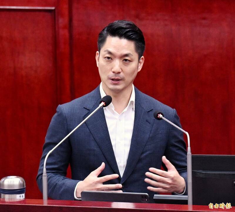 台北市議員林延鳳認為，蔣萬安在議會答詢時常以「再研議」回應，做不了決定的表現讓人感受對市政的不熟悉。（資料照）