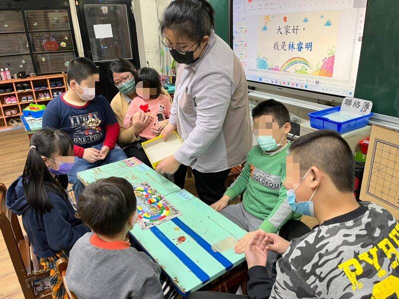 基隆市政府加強身心障礙學生課後照顧。(基隆市教育處提供) 基隆市政府加強身心障礙學生課後照顧。(基隆市教育處提供)