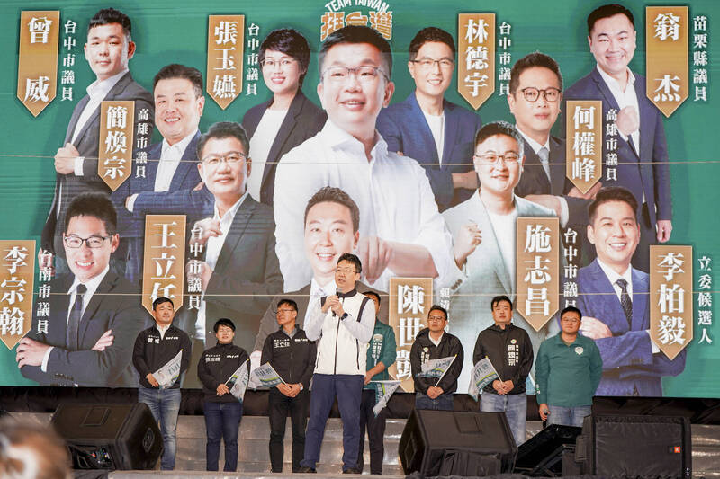 陳世凱批國民黨支持蔡壁如參選台中市第一選區立委，是在污辱欺負海線鄉親。  （蔡其昌提供）