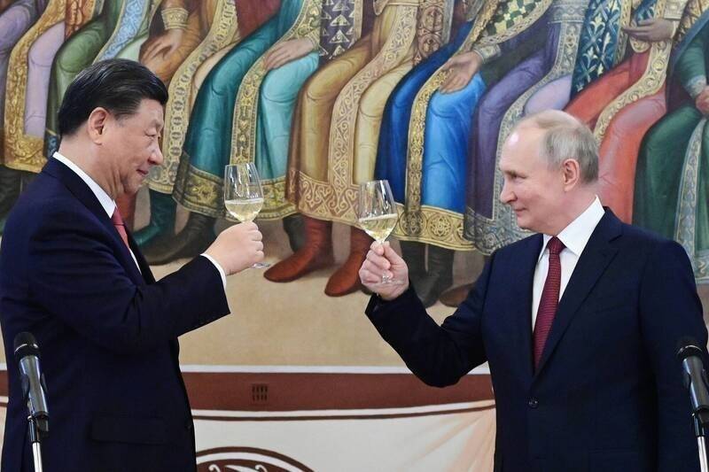 外媒《亚洲哨兵》报导，俄罗斯总统普廷曾向到访的中国国家主席习近平透露，中国火箭军在向美国洩漏飞弹机密的过程中，秦刚扮演了重要角色。（美联社）(photo:LTN)