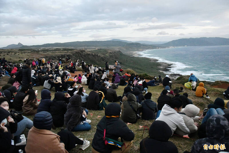 墾丁地區跨年訂房已8成5，龍磐迎曙光將有活動陪伴 。（資料照，記者蔡宗憲攝）