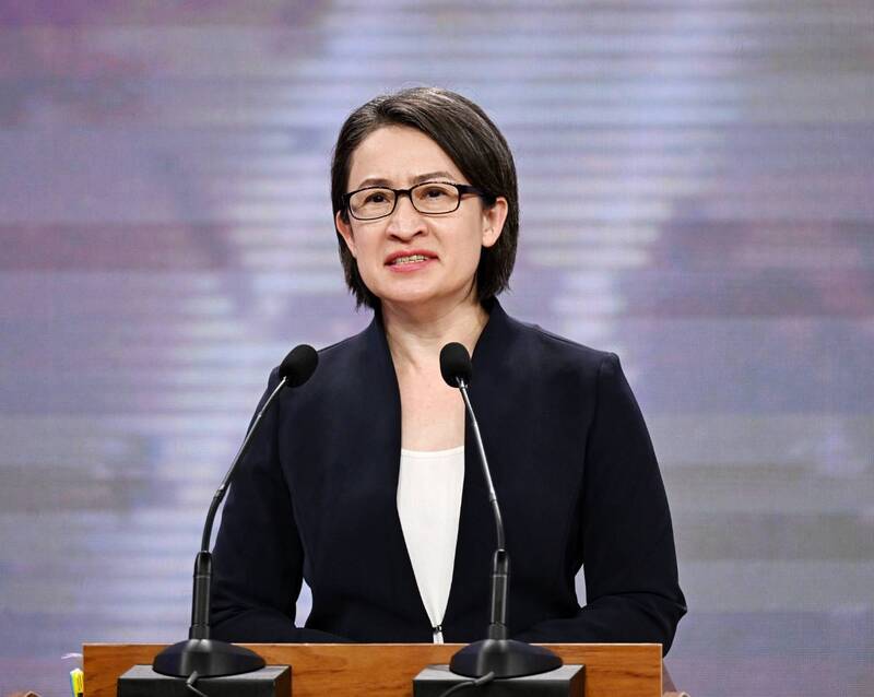 蕭美琴表示,過去黨國不分的年代,確實很多台灣人對中華民國的體制有很多質疑,但如今已經解嚴,中華民國跟台灣的認同已經不是社會問題,我們應該團結一致守護這塊土地。(台北市攝影記者聯誼會提供) 蕭美琴表示,過去黨國不分的年代,確實很多台灣人對中華民國的體制有很多質疑,但如今已經解嚴,中華民國跟台灣的認同已經不是社會問題,我們應該團結一致守護這塊土地。(台北市攝影記者聯誼會提供)