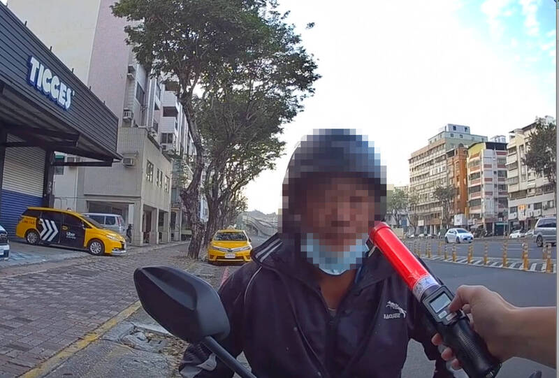 酒駕扣車重罰9萬買新機車又酒駕 同路段被同一警察查獲