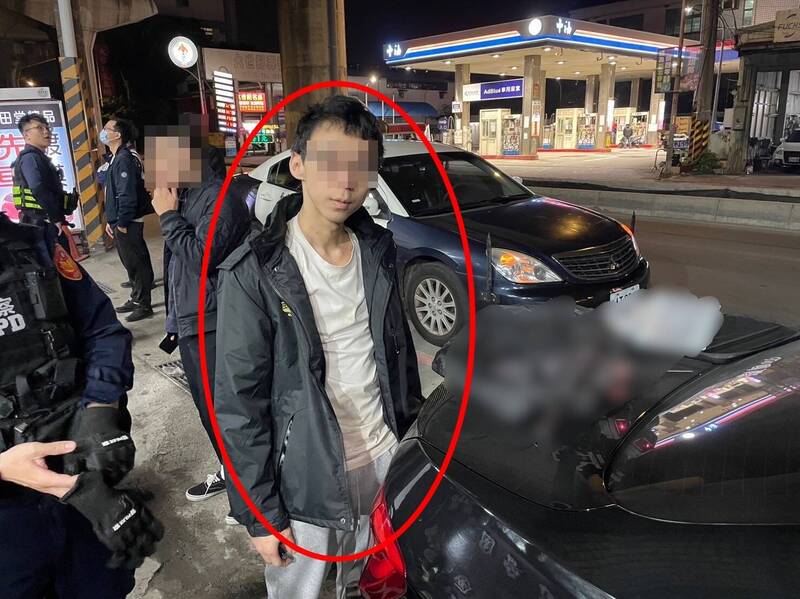 車行合夥糾紛 男開鎮暴槍示威遭逮