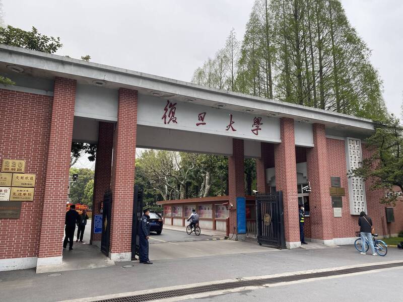 中国经济不振，青年失业率飙升，根据上海复旦大学公布的报告显示，去年复旦的应届大学毕业生直接就业率18.07%。（中央社资料照）(photo:LTN)