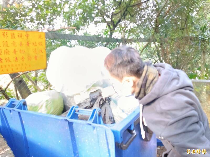 抓到了！基隆瑪陵山區亂丟垃圾 一半來自外縣市