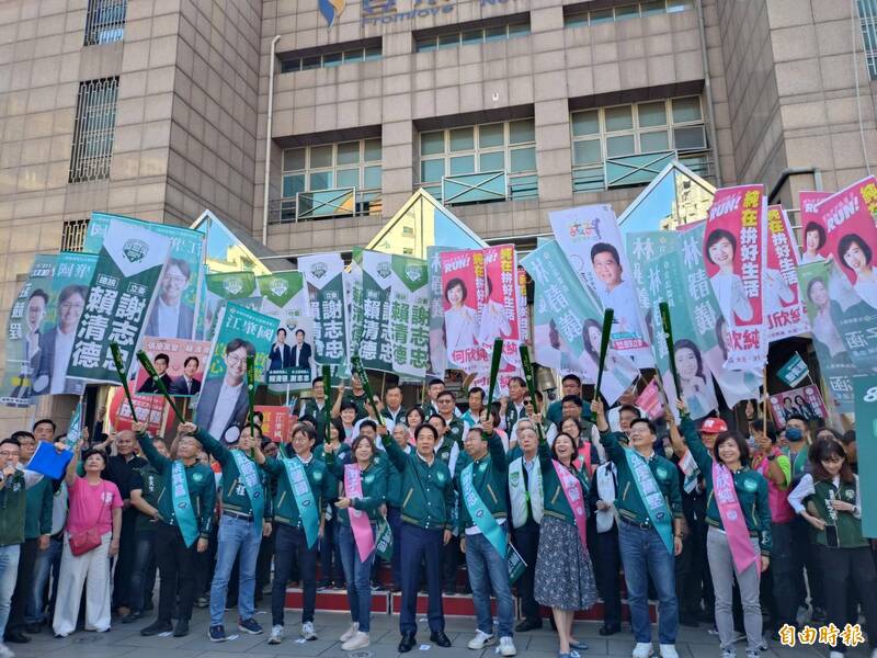 民進黨中市黨部主委李天生認為，此次立委選舉失利，在於地方組織不夠強。（記者蘇金鳳攝）