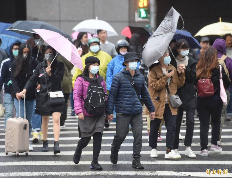 有網友好奇，現在的冬天是不是沒有30年前冷？（資料照）