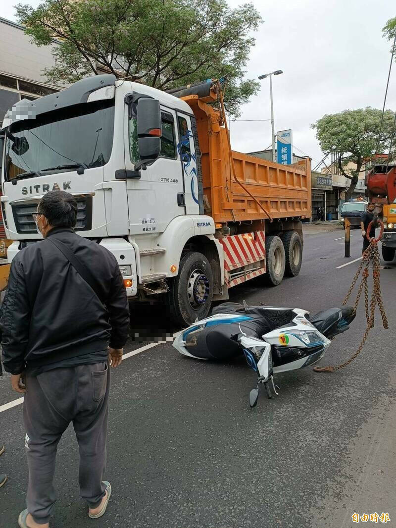 骑士鬼切擦撞，台积电工程师惨遭大货车辗压。（资料照）(photo:LTN)
