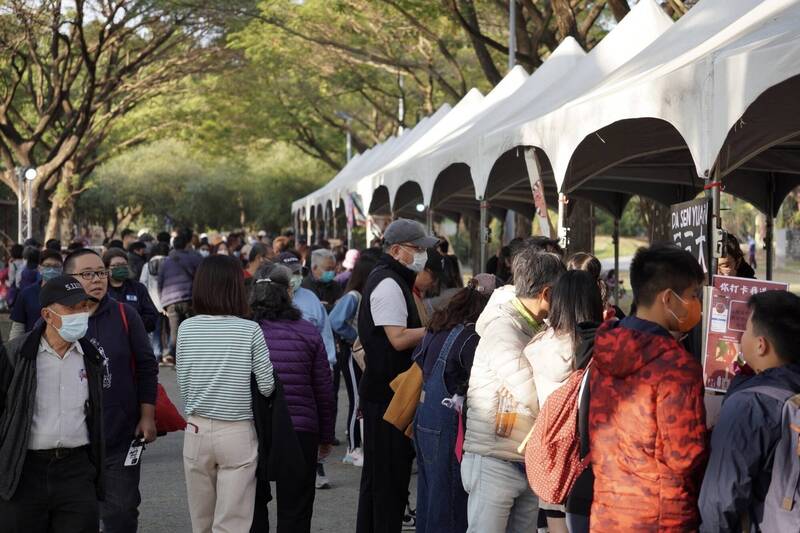 高雄限定！香港年宵活動去年首度在高雄舉辦，獲得熱烈迴響，「2024香港年宵」2/11起連3天高雄登場。（記者王榮祥翻攝）