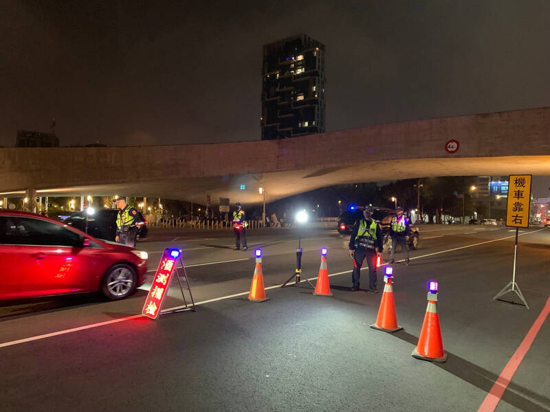 警方提醒市民遵守「喝酒不開車」原則，以免害人害己。（警方提供）