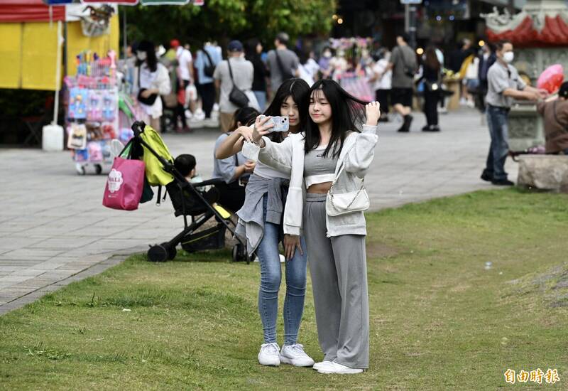 明起至週四氣溫逐日漸升，北部高溫回到25度以上、中南部更接近30度，有溫暖如春之感。（資料照）