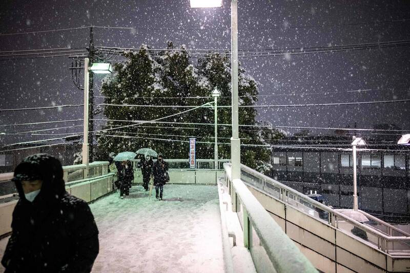 日本气象厅针对东京部分地区发布大雪警报，更预测今夜是降雪高峰。（法新社）(photo:LTN)