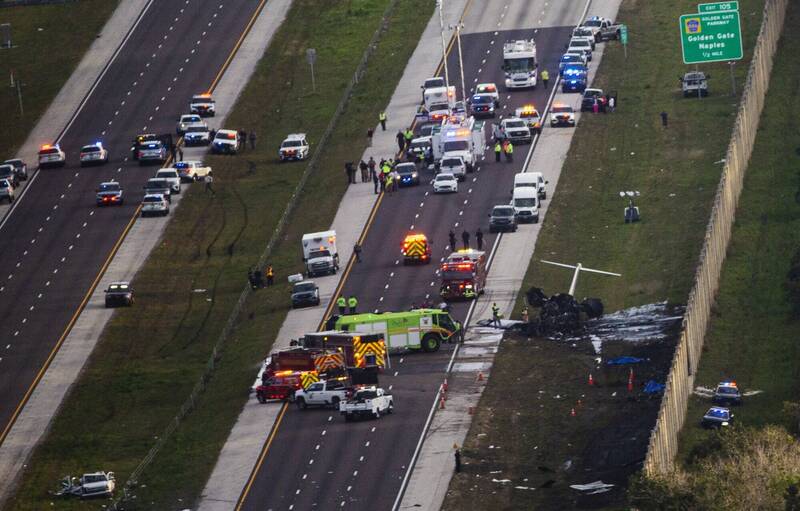 美国小型飞机迫降公路撞上车辆，造成2人丧命。（美联社）(photo:LTN)