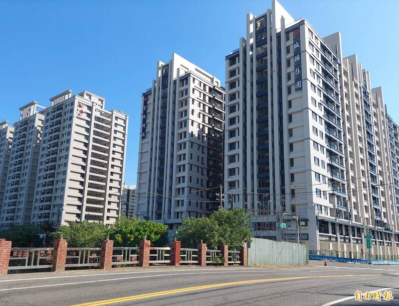 高雄市仁武區人口快速增加，網路發起連署爭取捷運在仁武設站。（記者侯承旭攝）