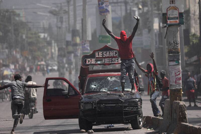 圖 海地大規模暴動！黑幫聯手癱瘓首都喊推翻