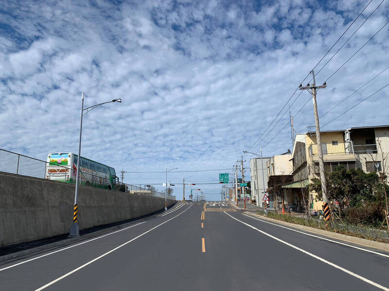 華南路至向上路工程首期通車。（台中市府提供）