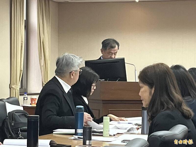 內政委員會今邀請陸委會主委及交通部次長、交通部觀光署署長就「赴陸旅遊團停招：決策過程與後續影響評估」進行專題報告，並備質詢。（記者李文馨攝）