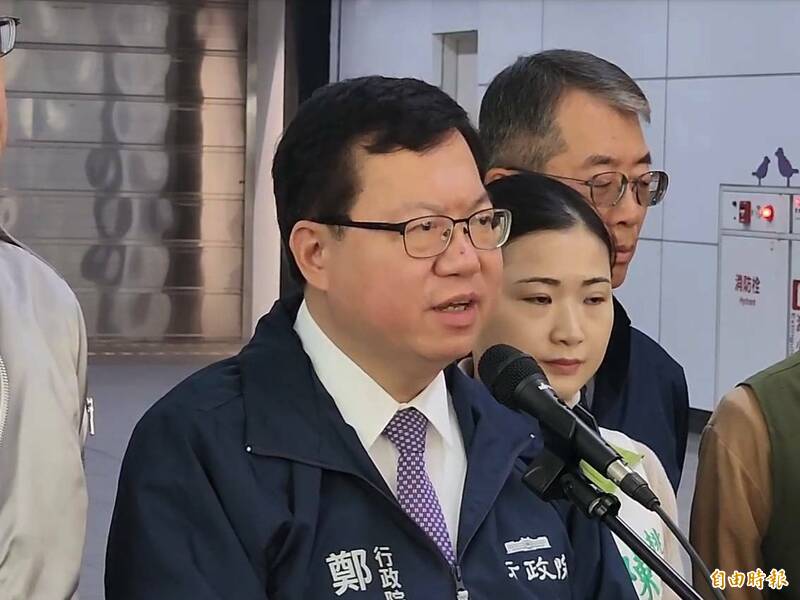 行政院副院長鄭文燦說，針對「蘇丹紅」食安事件，目前採邊境防堵、擴大稽查及流向追蹤這3大策略。（記者鄭淑婷攝）