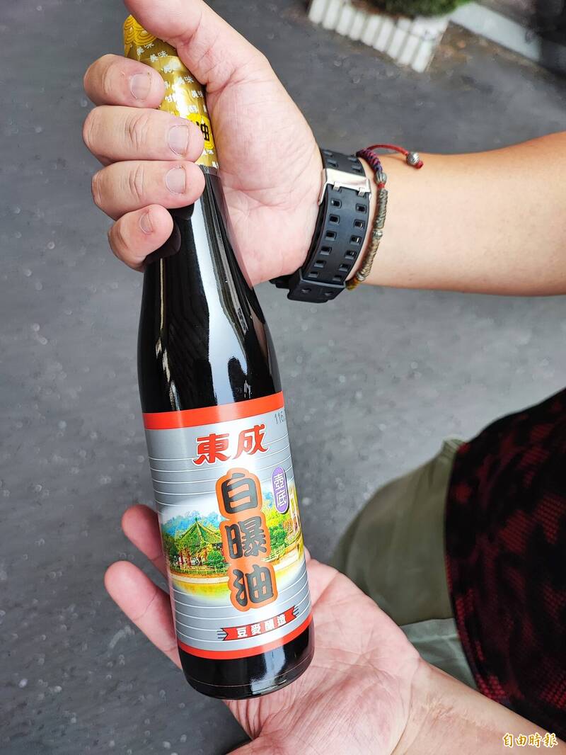 远近驰名的东成酱油，被爆料「非自酿」，引发议论。（记者吴俊锋摄）(photo:LTN)