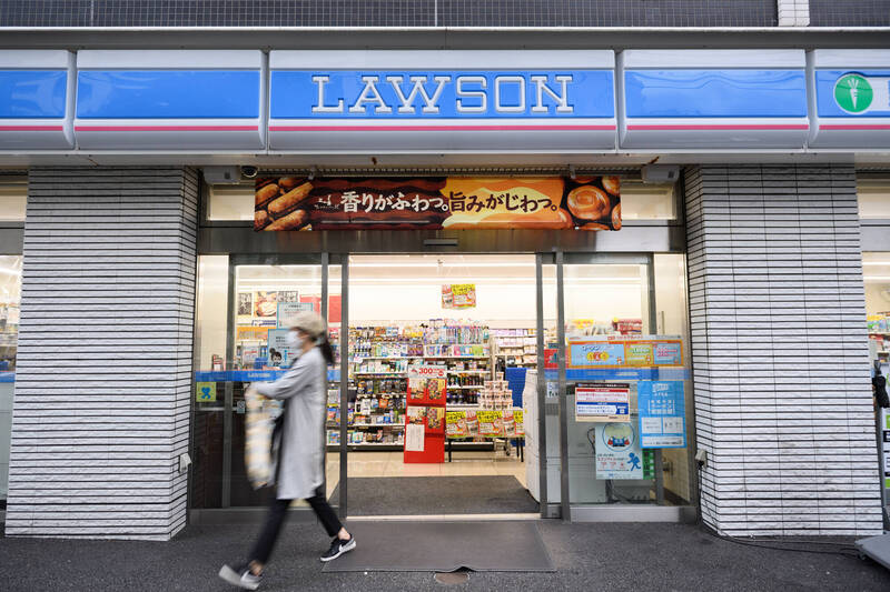 日本廣島一間羅森便利商店（LAWSON）於今（19）日下午發生隨機砍人事件。示意圖。（資料照，彭博）