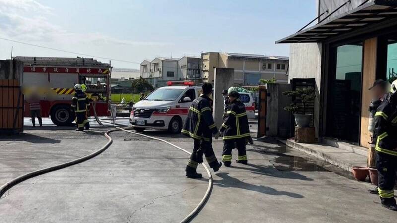 高雄湖內鋁業工廠驚傳爆炸，現場2人命危、6人分受輕重傷。（民眾提供）