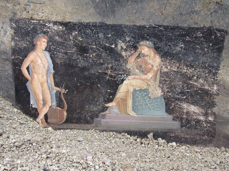 另一幅作品则展示了特洛伊公主、祭司卡珊德拉（Cassandra）和希腊罗马神阿波罗。（路透）(photo:LTN)