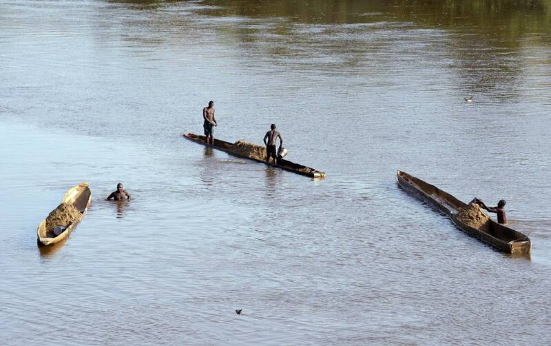 中非共和国姆波科河渡轮翻覆，已打捞起58具遗体。姆波科河示意图。（法新社）(photo:LTN)