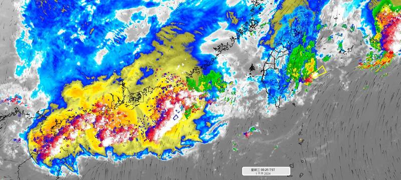 天氣風險公司總經理彭啟明指出，今日為5月起始，也是梅雨季開始，適逢鋒面南下影響，全天各地頻繁降雨，偶見雷雨。預估明日持續東北季風，雲雨帶自華南移入也將增加降雨機會。（圖擷自臉書）