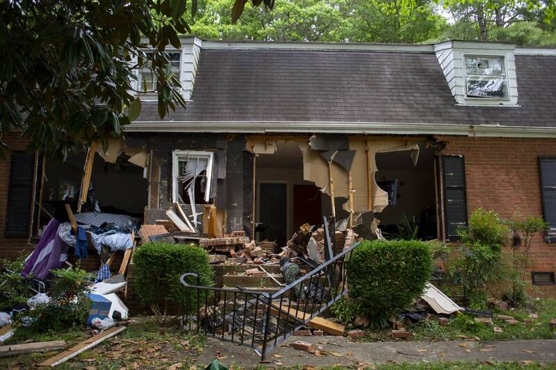 槍林彈雨！美警與通緝犯駁火4死4傷 2016以來最慘