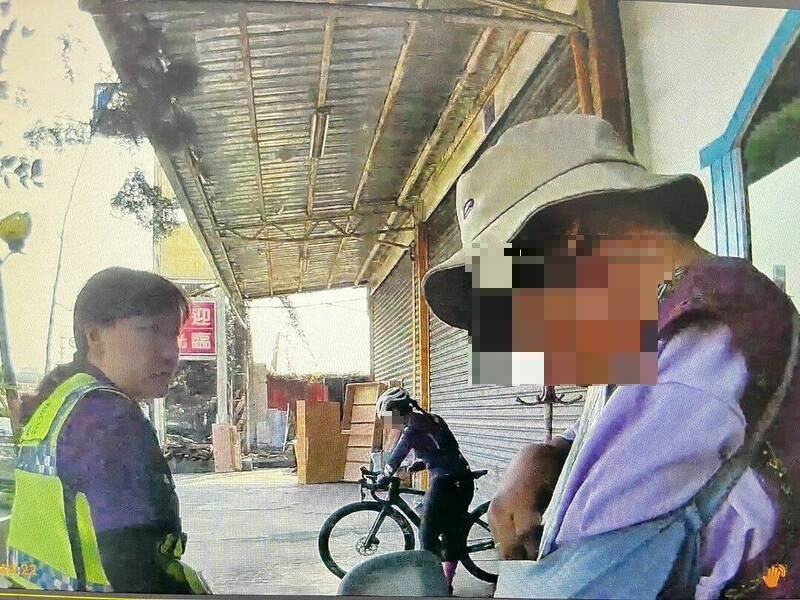 林男走失，所幸今天早上被熱心民眾發現，通報警方。（警方提供）