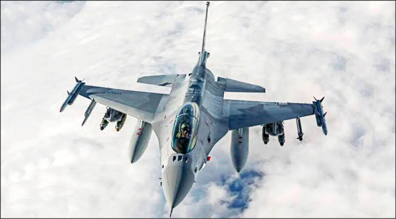 [新聞] 美商洛馬產製畫面曝光 空軍新購F-16V bl 未分類 第1張