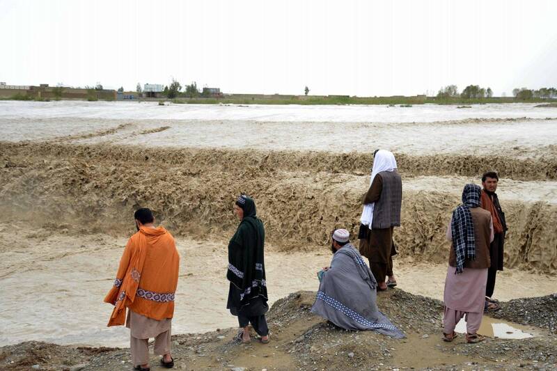 阿富汗巴格蘭省暴雨引發洪災，至少造成50人喪命、100多人受傷。阿富汗洪水示意圖。（法新社）