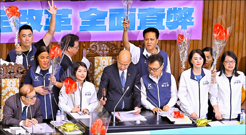 國民黨立委吳宗憲認為,「立法委員行為法」已有嚴格要求立委要利益迴避,立委行使調閱權時必須要遵守相關規範。(資料照) 國民黨立委吳宗憲認為,「立法委員行為法」已有嚴格要求立委要利益迴避,立委行使調閱權時必須要遵守相關規範。(資料照)