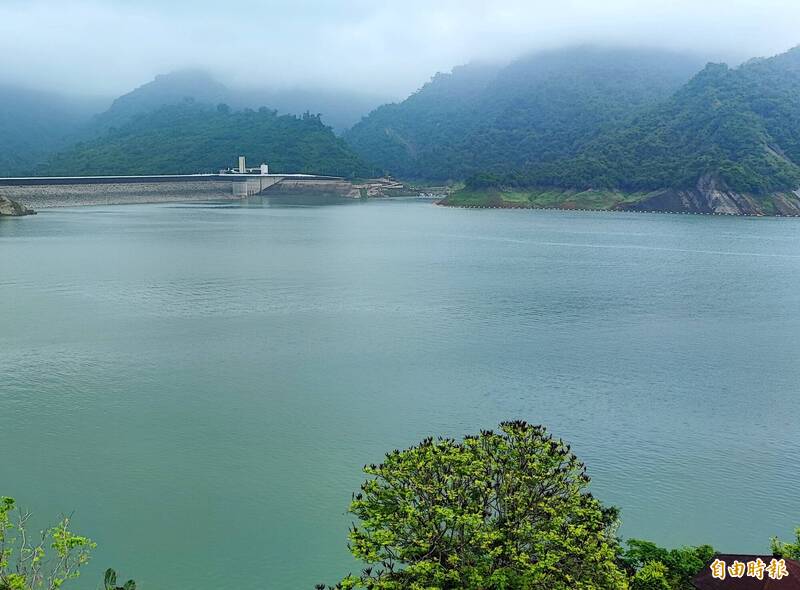 對流雲系發展旺盛，曾文水庫上游出現近1個月來單日最大降雨量。（記者吳俊鋒攝）