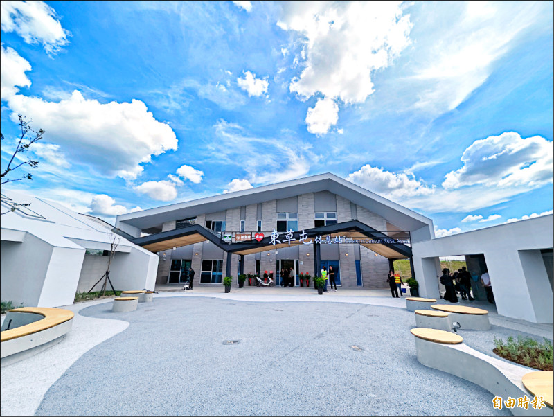 國6東草屯休息站 今啟用