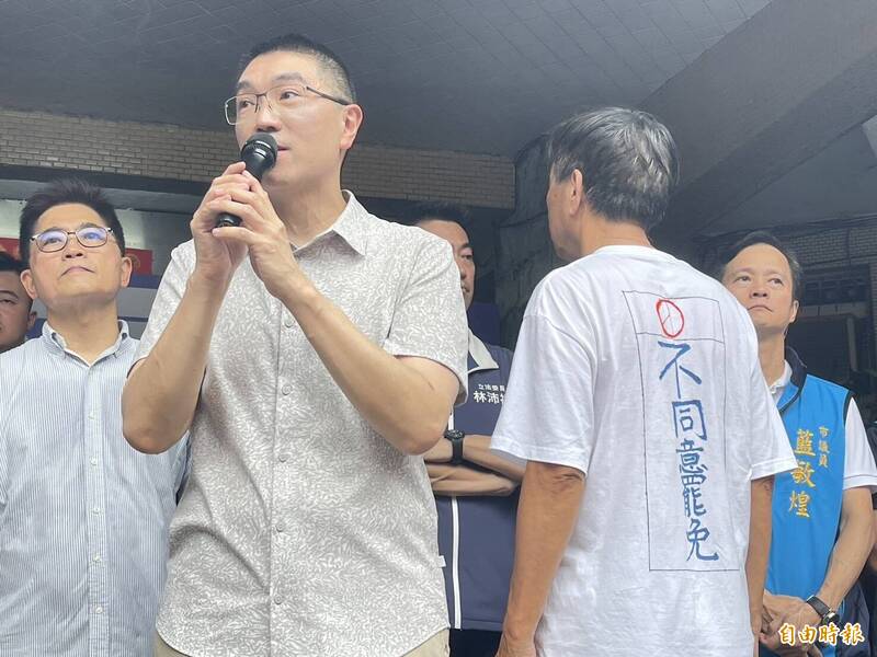 基隆市長謝國樑表示，對市政相當有信心，而罷免案無正當性，未來罷免潮對台灣民主是傷害。（記者羅國嘉攝）