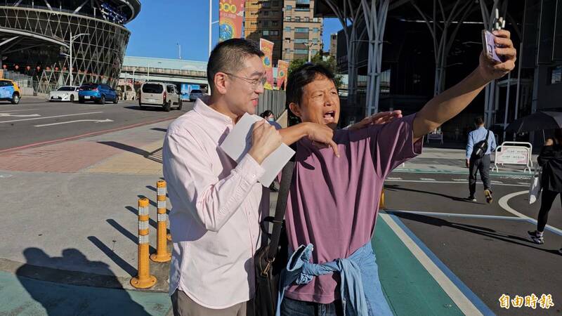 被喊拆樑 謝國樑：尊重不同意見、不要彼此干擾